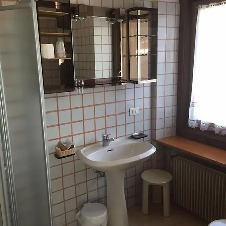 Diana Hotel 3*